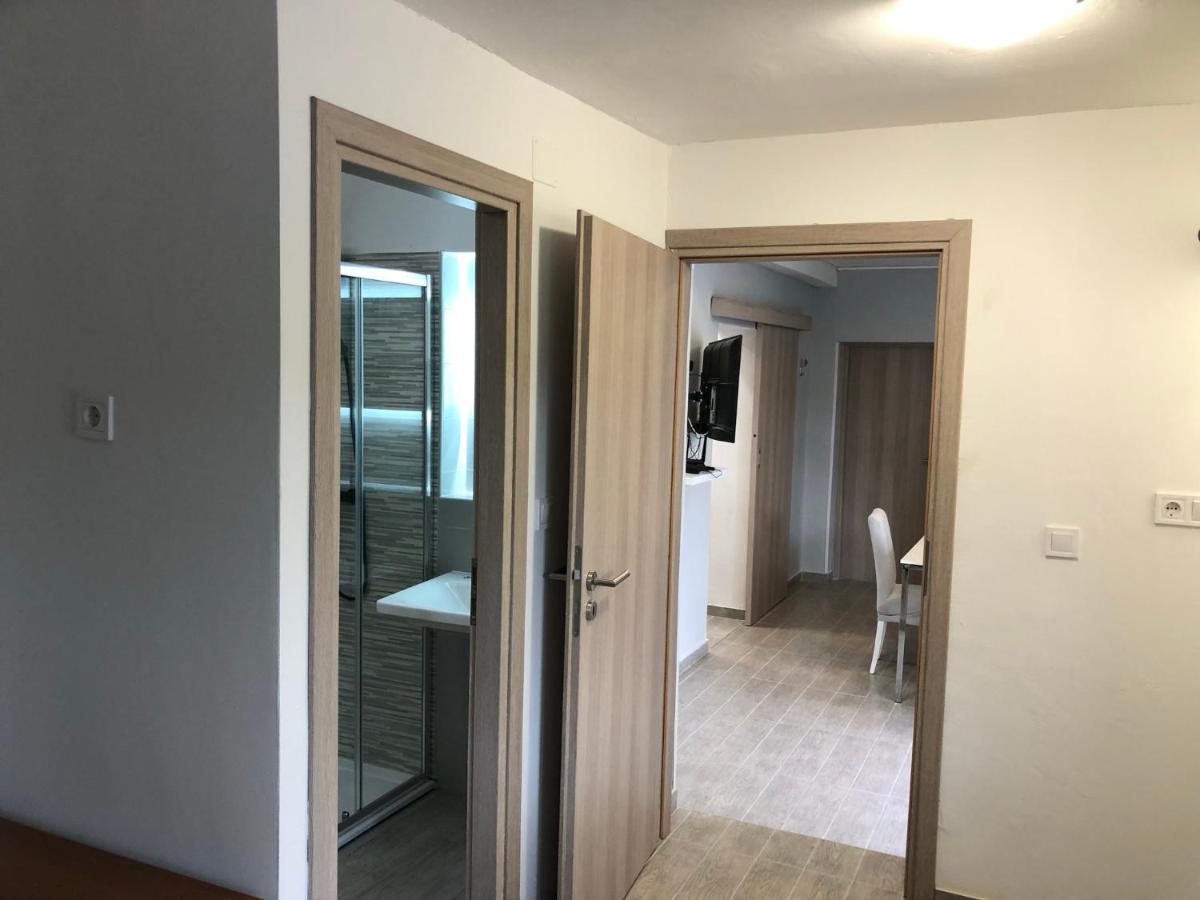 Garden Apartment Palit ภายนอก รูปภาพ